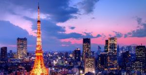 Перелет различными авиалиниями из городов США в Токио и обратно от 566 долларов США.