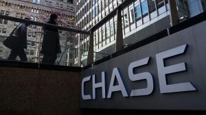 „Chase Bank“ akcijos: 100 USD, 200 USD, 300 USD, 350 USD, 400 USD, 500 USD, 1000 USD, 2000 USD 2021 m. Rugpjūčio mėn.