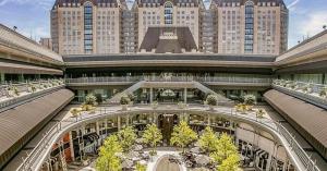 Călătorii și agrement: Recenzia mea completă a Hotelului Crescent Court din Dallas