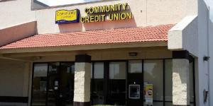 Sonderaktionen der Community Credit Union Florida: $100, $125 Prüfboni (FL)