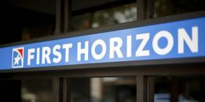 Промоакции банка First Horizon: 150, 300, 400 долларов США для проверки бизнеса, накопительные бонусы